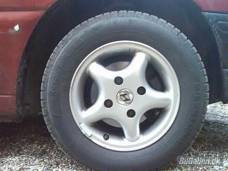 Hyundai Pony solgt billede 6