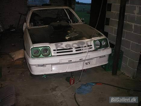 Opel manta b cc (solgt) billede 12