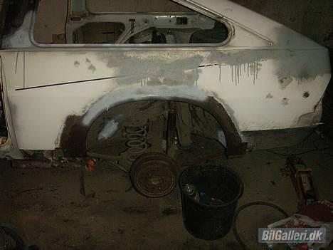 Opel manta b cc (solgt) - begyndt på bagskærmene... billede 14