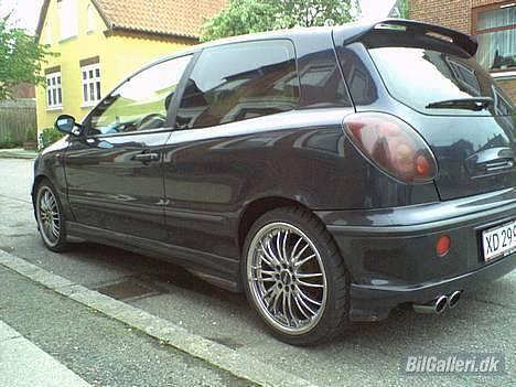 Fiat Bravo SOLGT!! - Billede af bilen uden kromlister billede 2