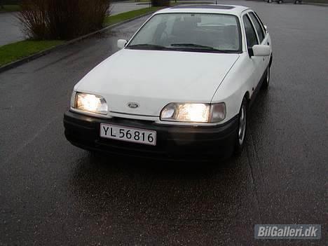 Ford sierra "solgt" billede 1