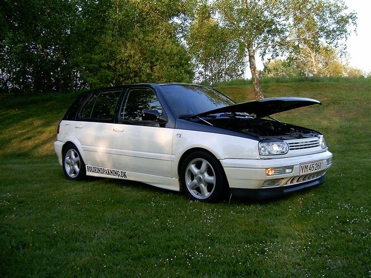 VW Golf 3 TDI       Solgt billede 4