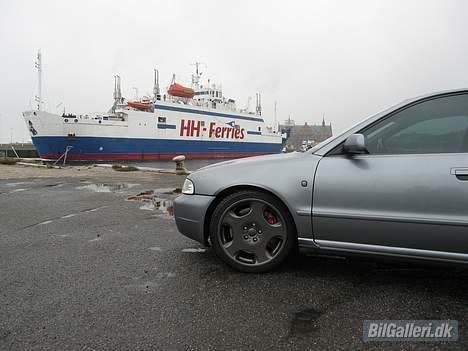 Audi A4 1,8T Quattro SOLGT billede 9