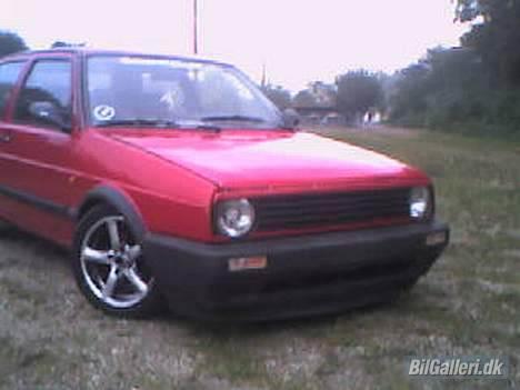 VW Golf 1,8  Solgt billede 10