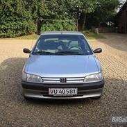 Peugeot 306