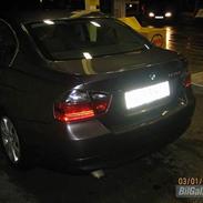 BMW 320D Sedan E90