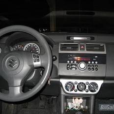 Suzuki swift  til salg