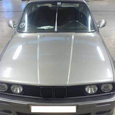 BMW 325i *SOLGT*