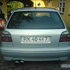 VW Golf 3 1,8 CL *Solgt*