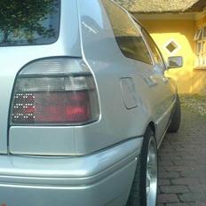 VW Golf 3 1,8 CL *Solgt*