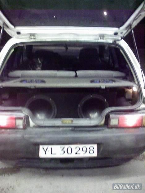 Daihatsu charade *død* billede 4