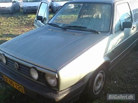 VW Golf II 1,6D-=SOLGT=- billede 1