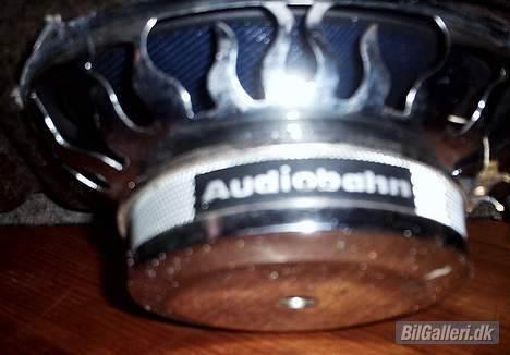 Talbot Samba LS Skrottet - De nye højtallere fra AudioBahn på 200 watt og sammen med min 800 watts baskasse så spiller det bare KANON billede 10