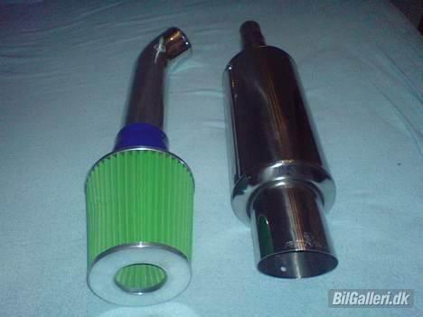 Honda Civic - Mit filter, og udst ( Remus Universal Bagpotte, 4" udgang ) billede 9