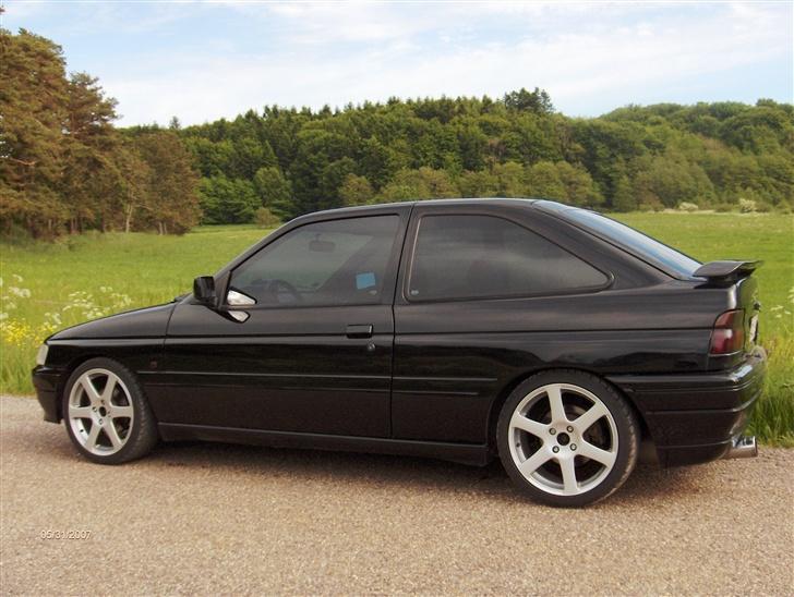 Ford Escort RS 2000 SOLGT billede 2