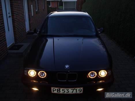 BMW 520i 24v solgt billede 7