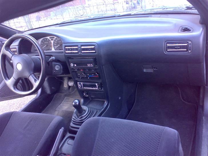 Nissan 100 nx billede 4