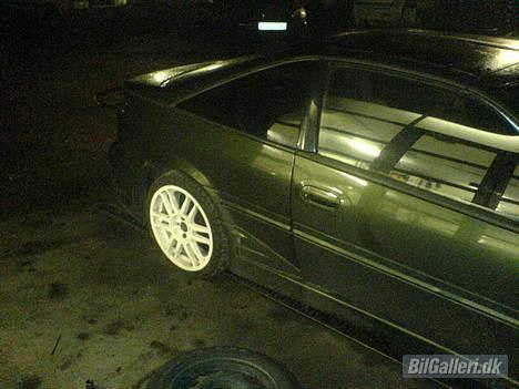 Nissan 100 nx billede 7