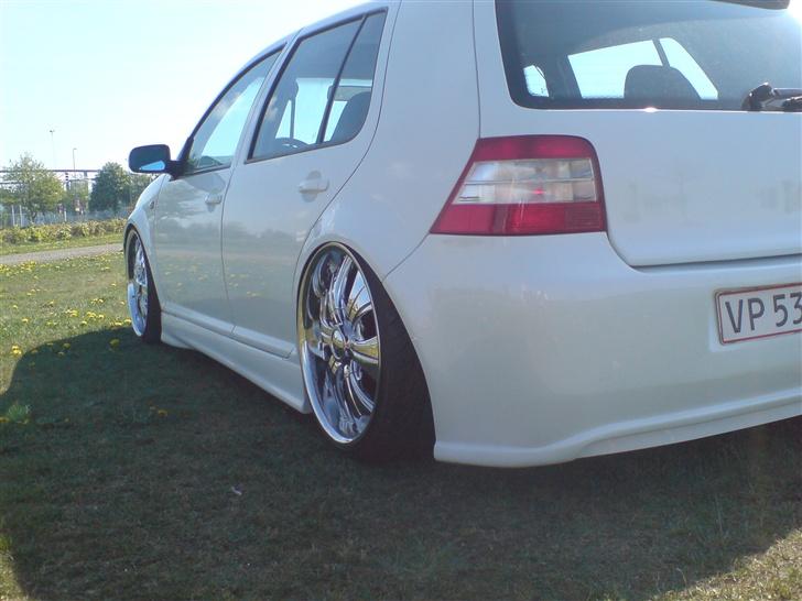 VW Golf 4 AIRRIDE - god vinkel c",) billede 4