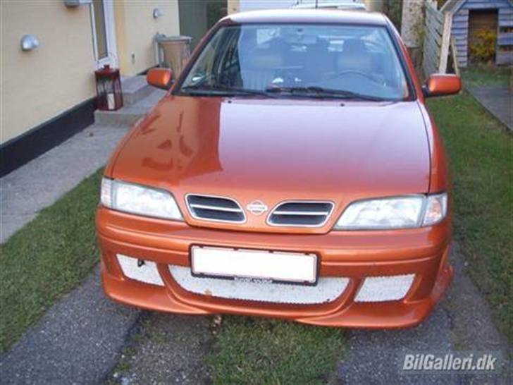 Nissan primera SE - ja flot ik.. men mangler sq lidt øjenskygger.. billede 1