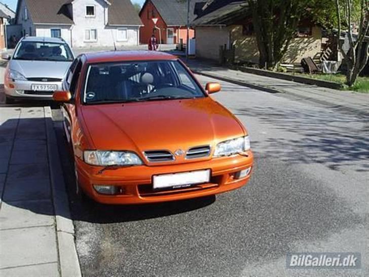 Nissan primera SE - sådan var den da jeg fik den.  billede 2