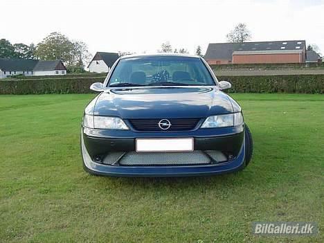 Opel Vectra B - Før Heckvinge og toning blev på monteret billede 5