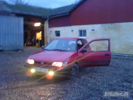 Nissan sunny 1,4i lx billede 6