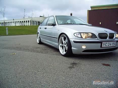 BMW 320d solgt billede 3