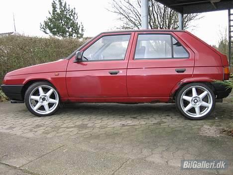 Skoda Favorit DØD ved Huggeren billede 9