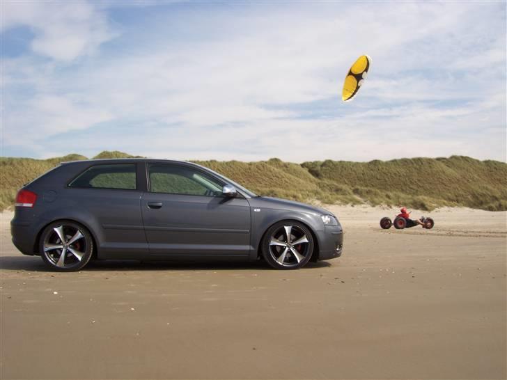 Audi A3 SOLGT 2011 - Gevind eller forsvind ! luftundervogn er for tøsedrenge... billede 3