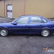 Opel Vectra B. Solgt
