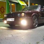 BMW 324