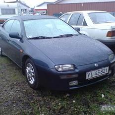 Mazda 323f Ba -=SOLGT=-