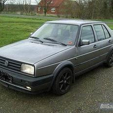 VW Jetta- SOLGT