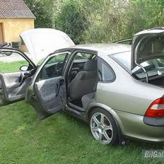 Opel Vectra B, Byttet med BMW