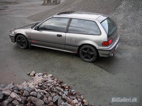 Honda civic 1,6 16V billede 2