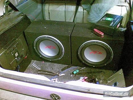 VW golf 2 R.I.P. - næsten færdig med anlæget billede 8