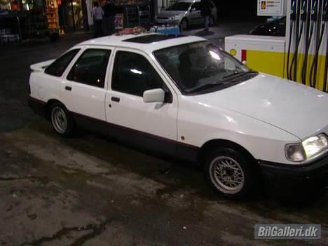 Ford sierra "solgt" billede 9