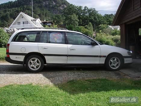 Opel Omega billede 7