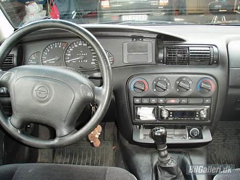 Opel Omega billede 8