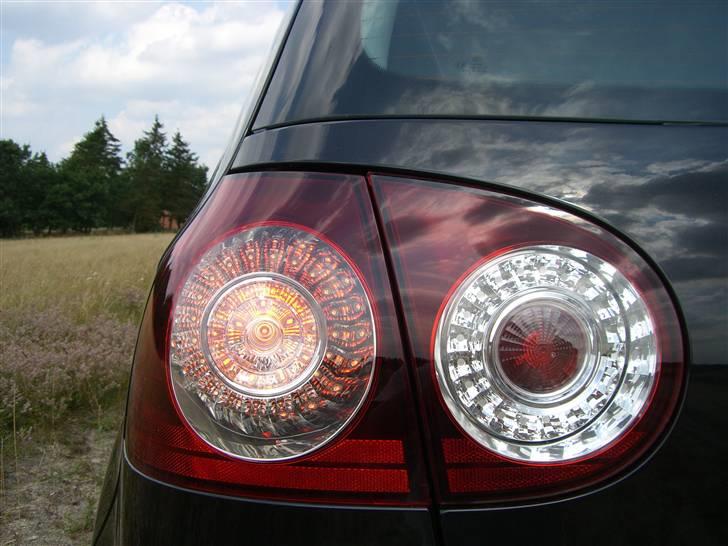 VW Golf V 2.0 TDI SOLGT - 1 sæt votex lygter solgt i danmark! billede 3