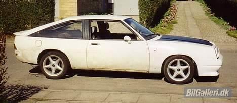 Opel Manta bcc (tidligere bil) - sådan efter lidt hvid maling på hele fronten billede 17