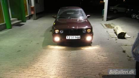 BMW 324 billede 3
