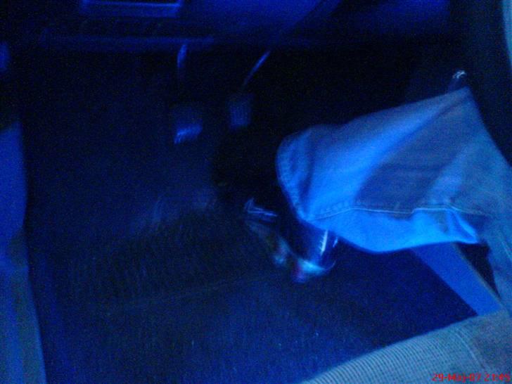 Opel Kadett cc E ¤Solgt¤ - lys ved føderne :) billede 4