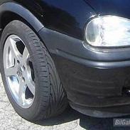 Opel Corsa B 1,4 16v SOLGT