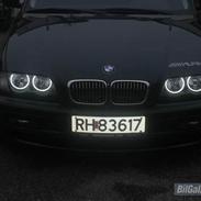 BMW 318i E46 sedan