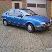 Renault 19 GTX