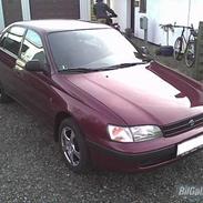 Toyota carina e  dead