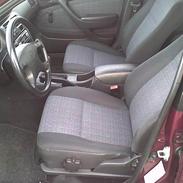 Toyota carina e  dead