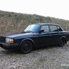 Volvo 240 "Skrot"
